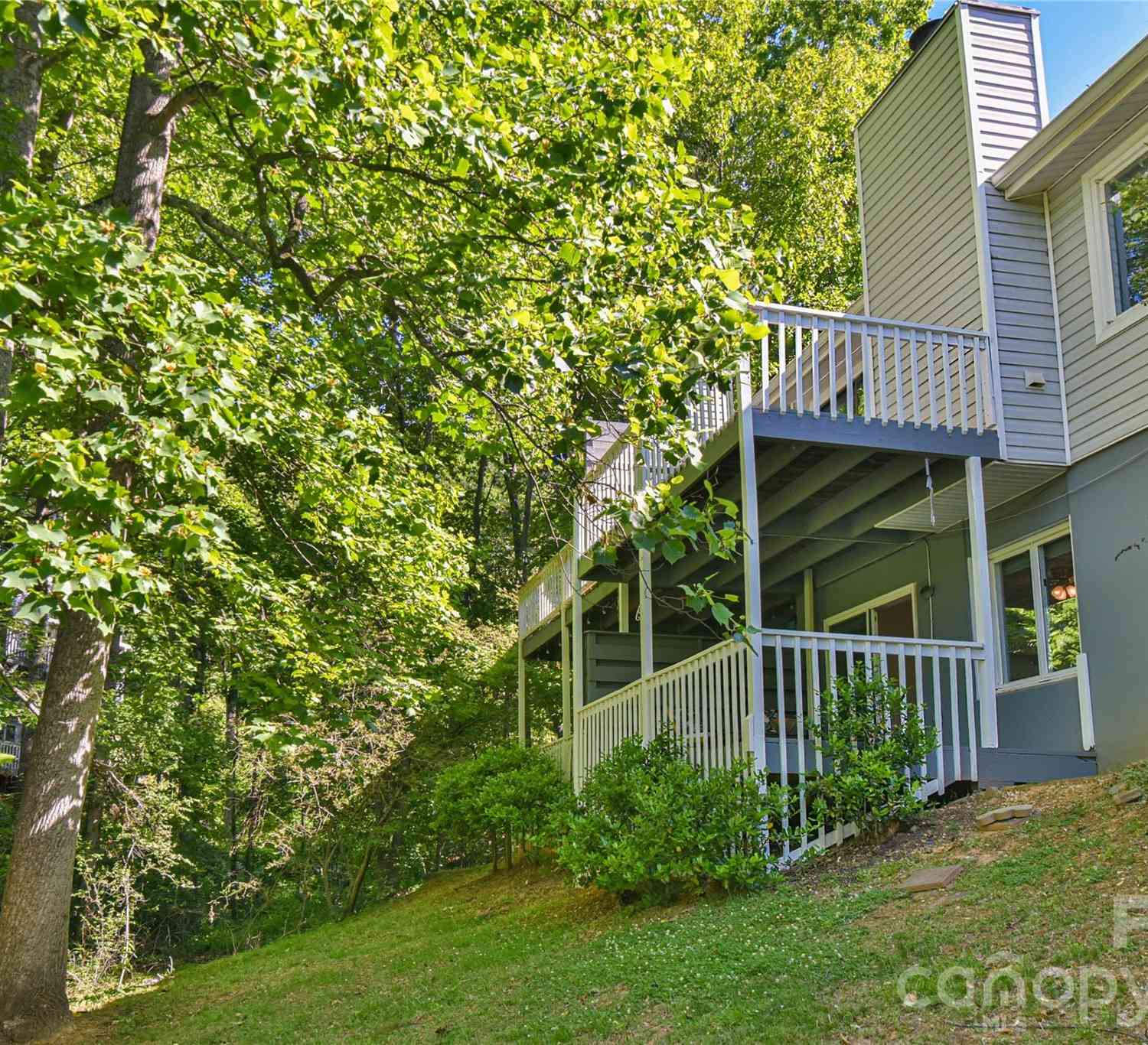 Condo For Sale - 63 Hollybrook Drive<br/> Buncombe County, Asheville, NC 28803