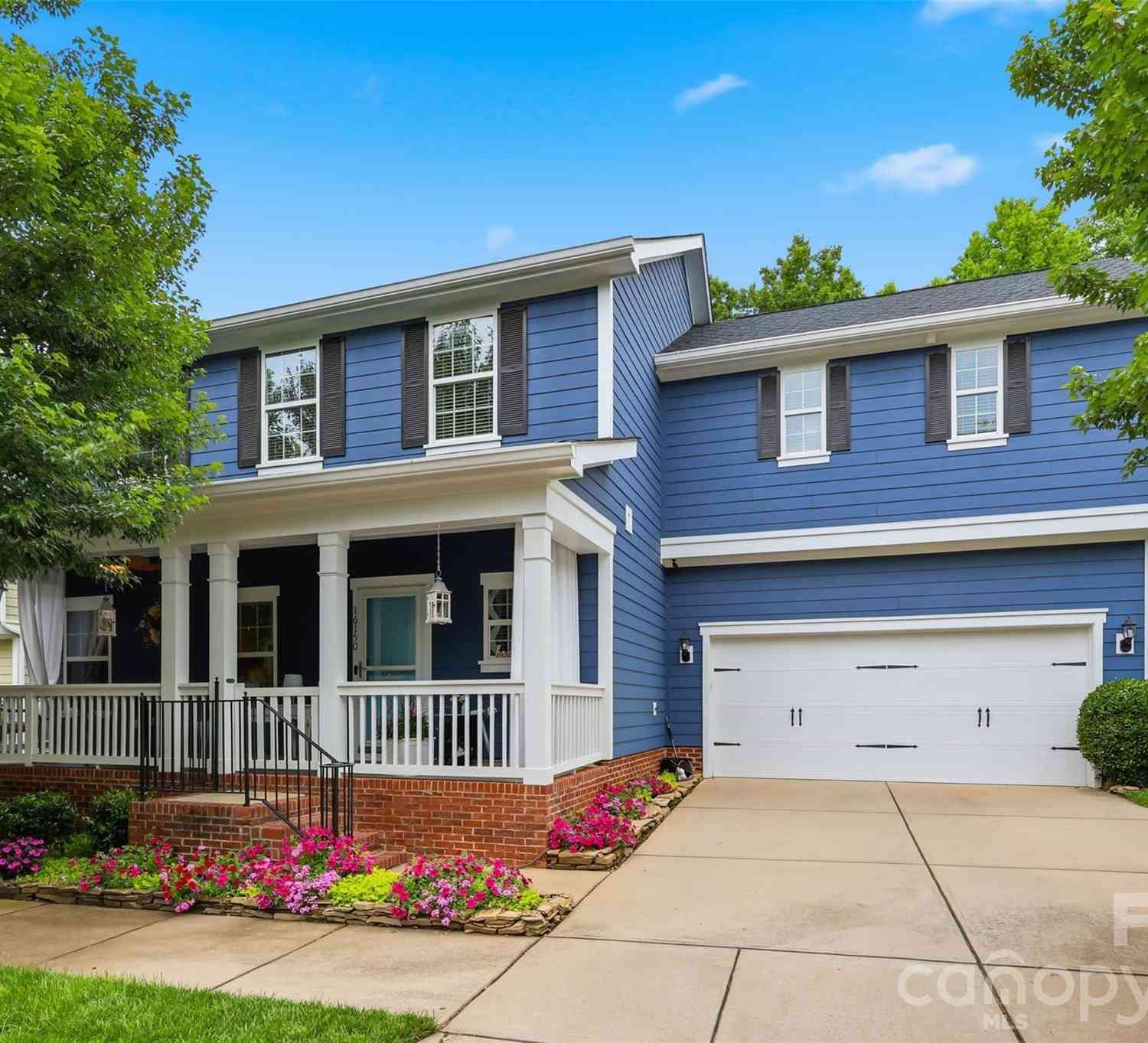 Homes For Sale - 16150 Spruell Street<br/> Huntersville, NC 28078