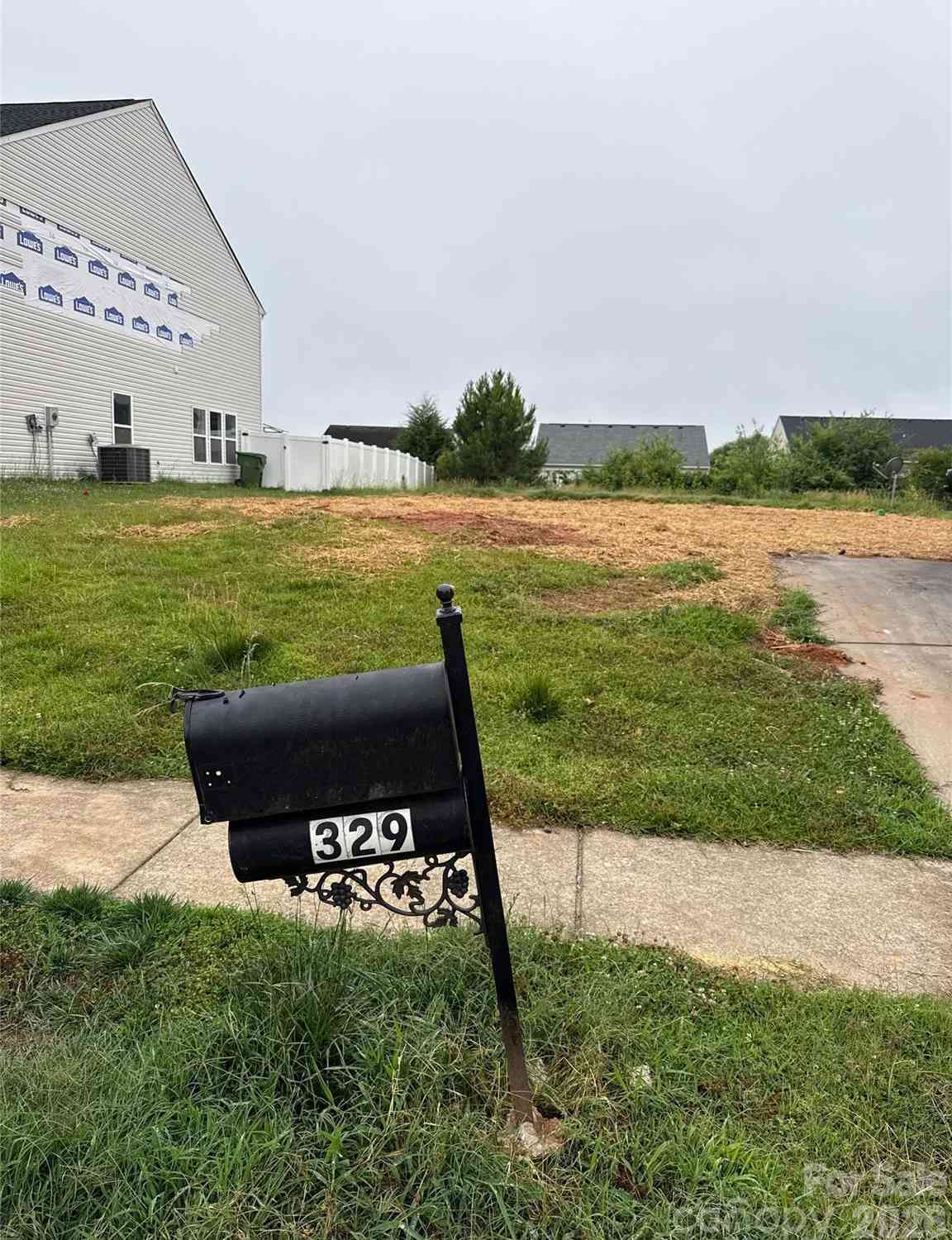 Vacant Land For Sale - 329 Zander Woods Court<br/> Mount Holly, NC 28120