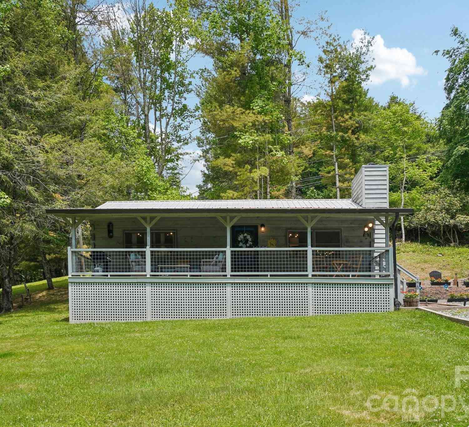 Homes For Sale - 175 Village Lane<br/> Mars Hill, NC 28754