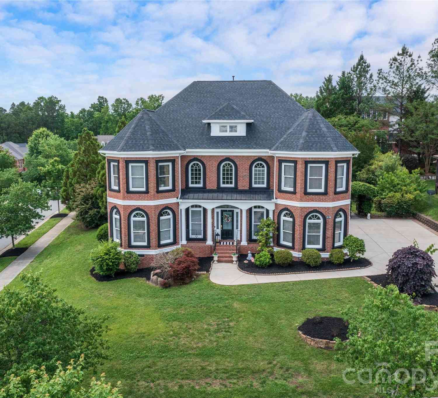 Homes For Sale - 14136 Shaw Drive<br/> Huntersville, NC 28078
