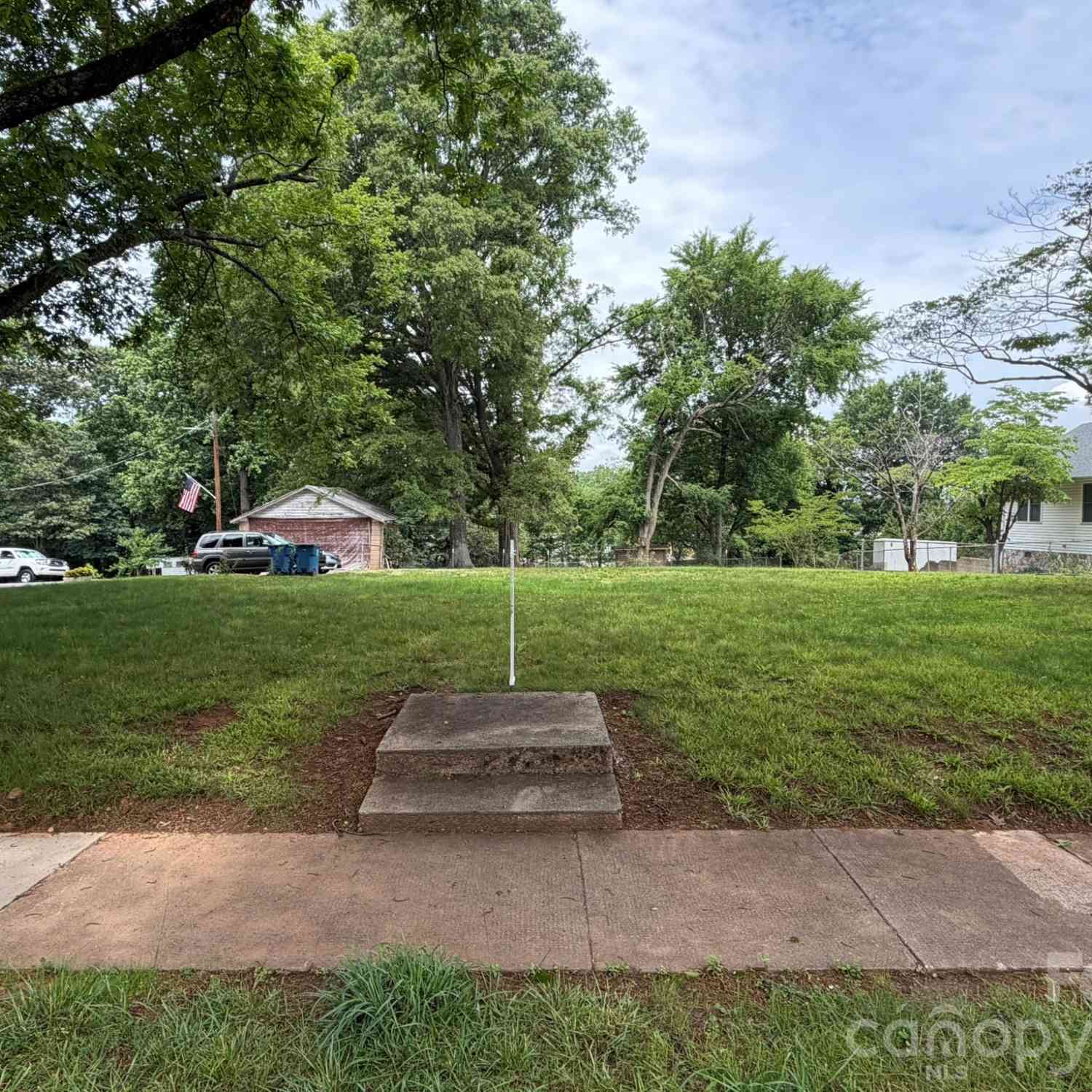 Vacant Land For Sale - 3070 W Main Street<br/> Claremont, NC 28610