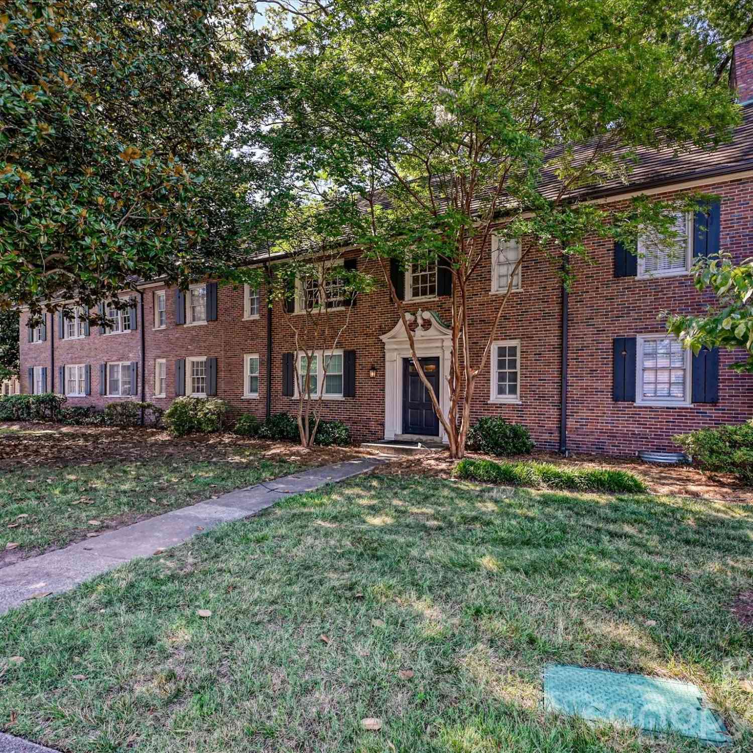 Condo For Sale - 107 S Laurel Avenue #101A<br/> Charlotte, NC 28207