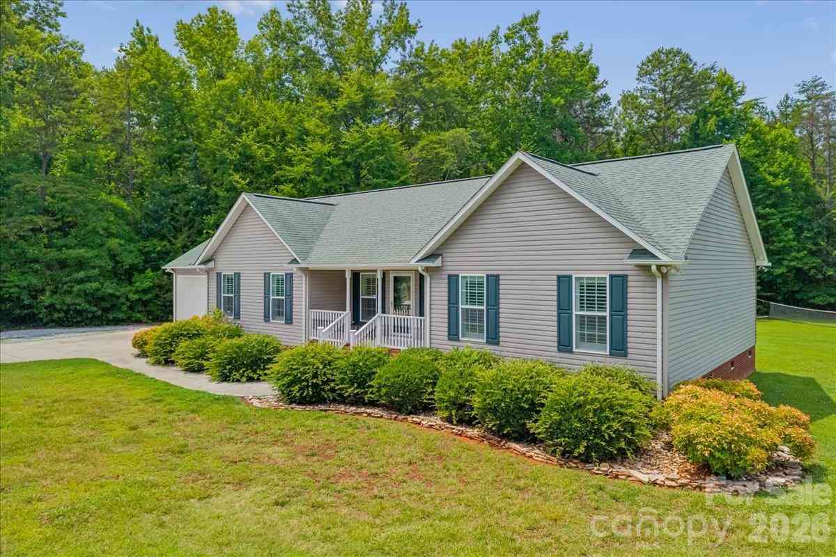 Homes For Sale - 1512 Kinglet Drive<br/> New York, SC 29745