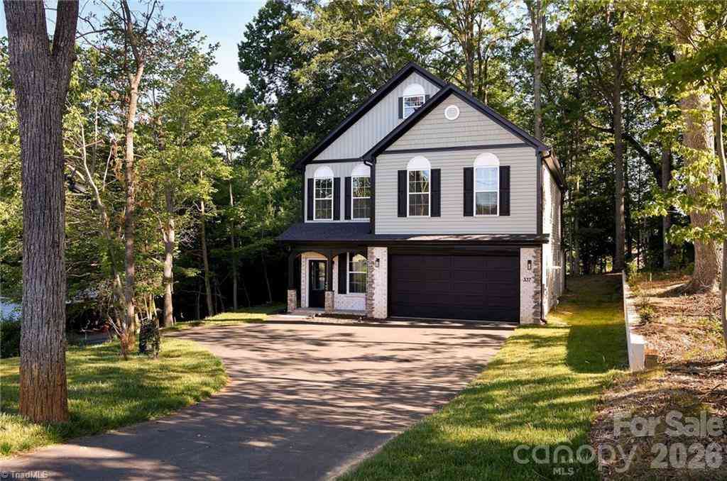 Homes For Sale - 337 Petree Road #102C<br/> Winston Salem, NC 27106