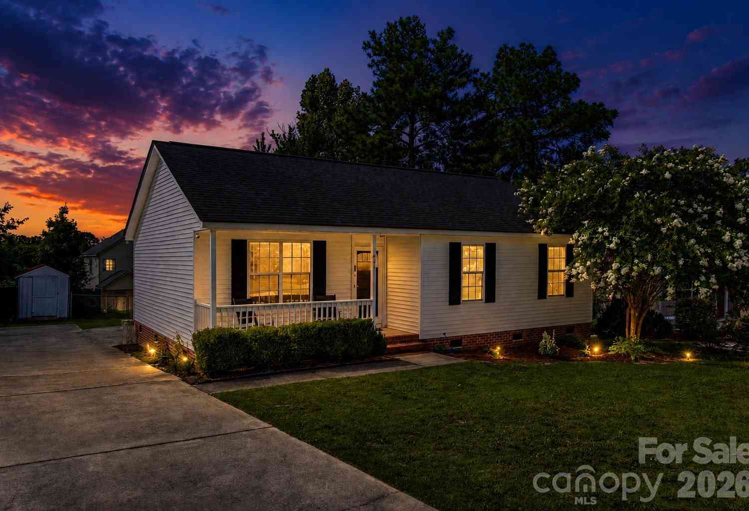 Homes For Sale - 441 Coops Court<br/> West Columbia, SC 29170