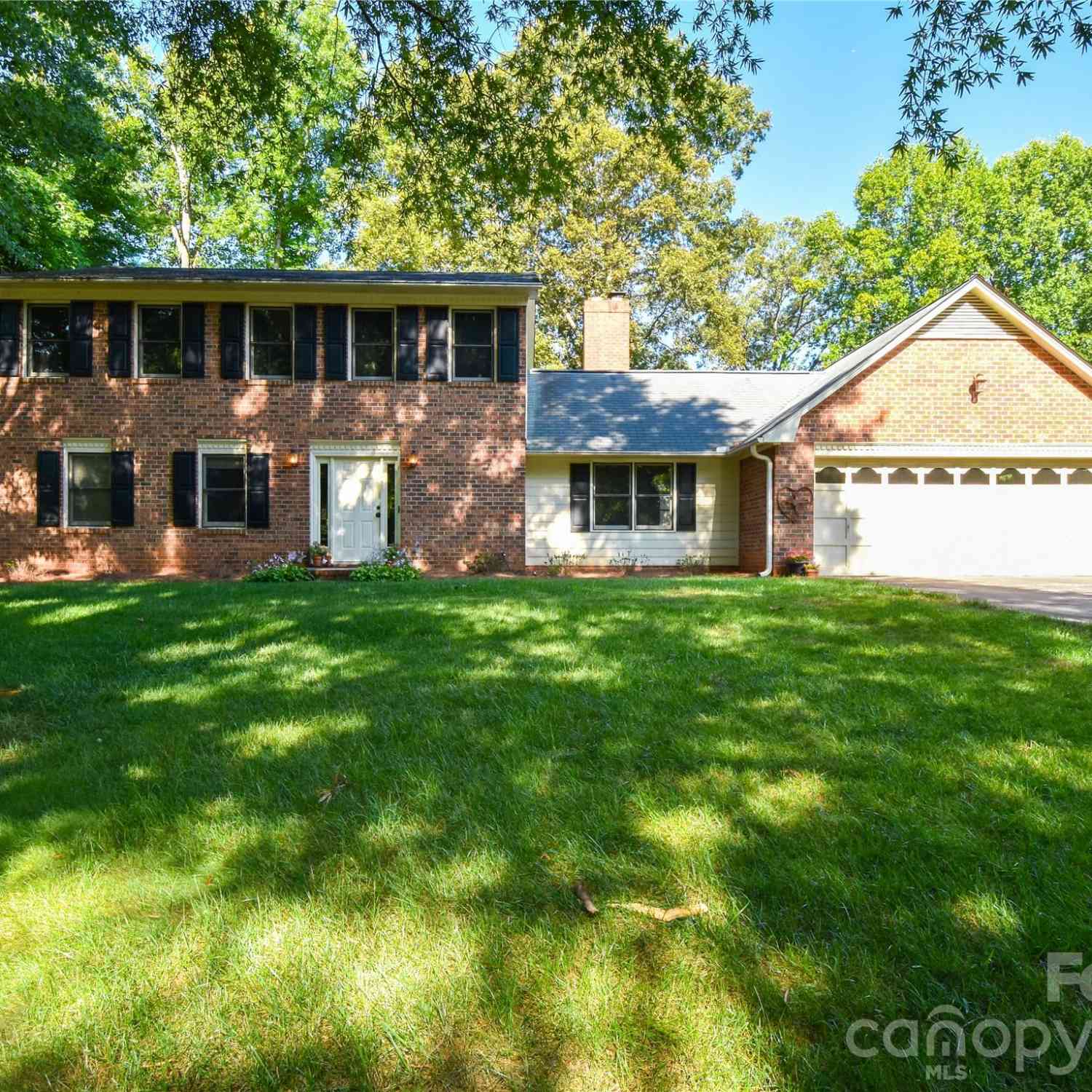 Homes For Sale - 792 Reaford Road<br/> Winston Salem, NC 27104