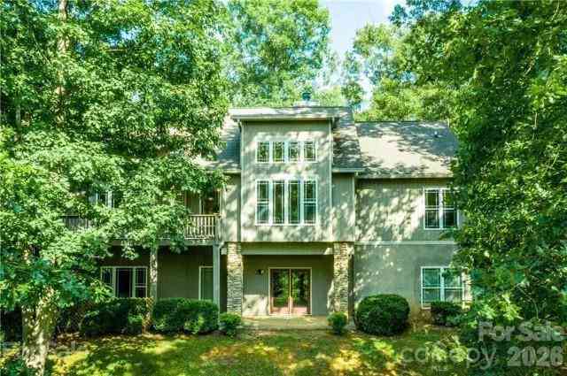 Homes For Sale - 100 Hannah Drive<br/> Mill Spring, NC 28756