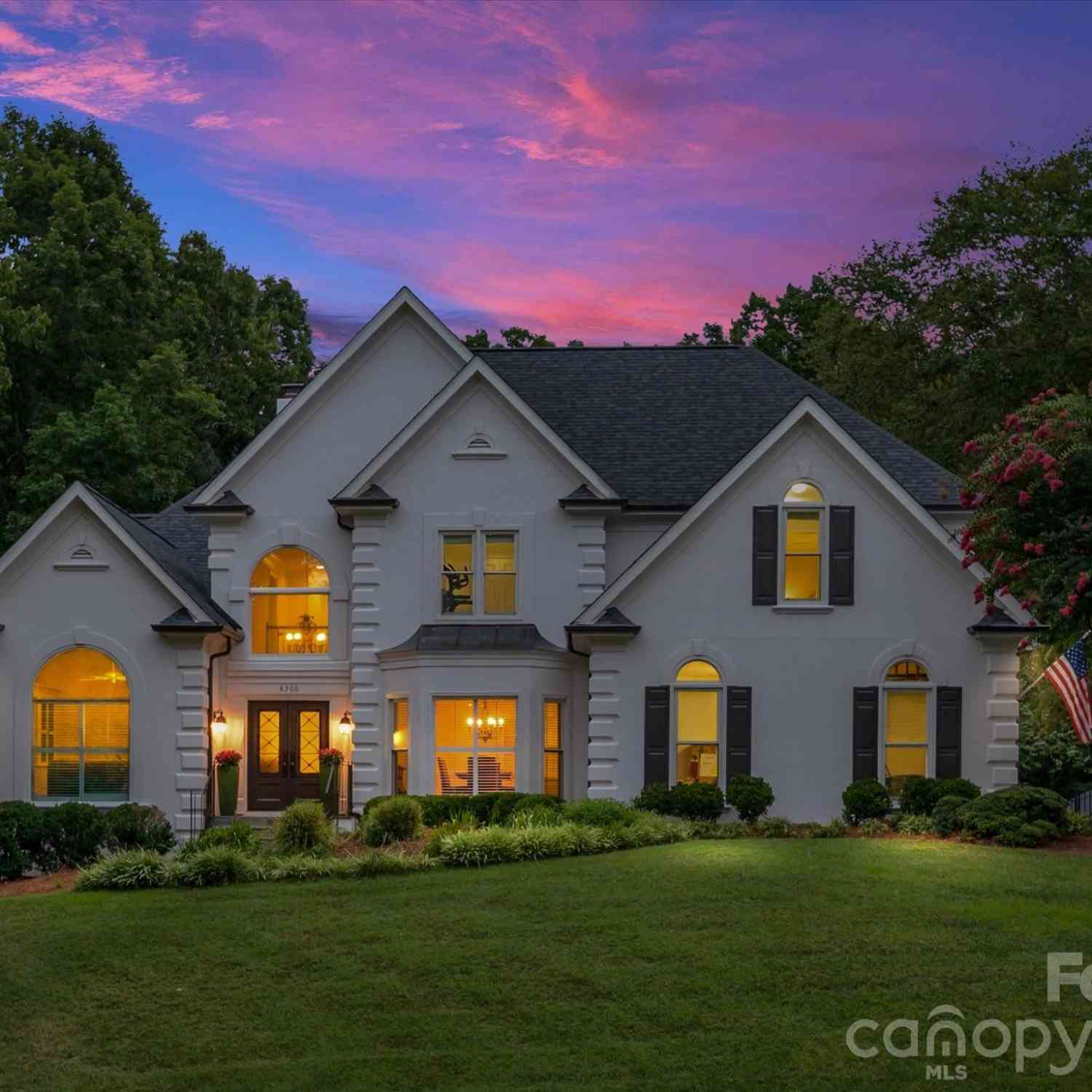 Homes For Sale - 4306 Shepherdleas Lane<br/> Charlotte, NC 28277