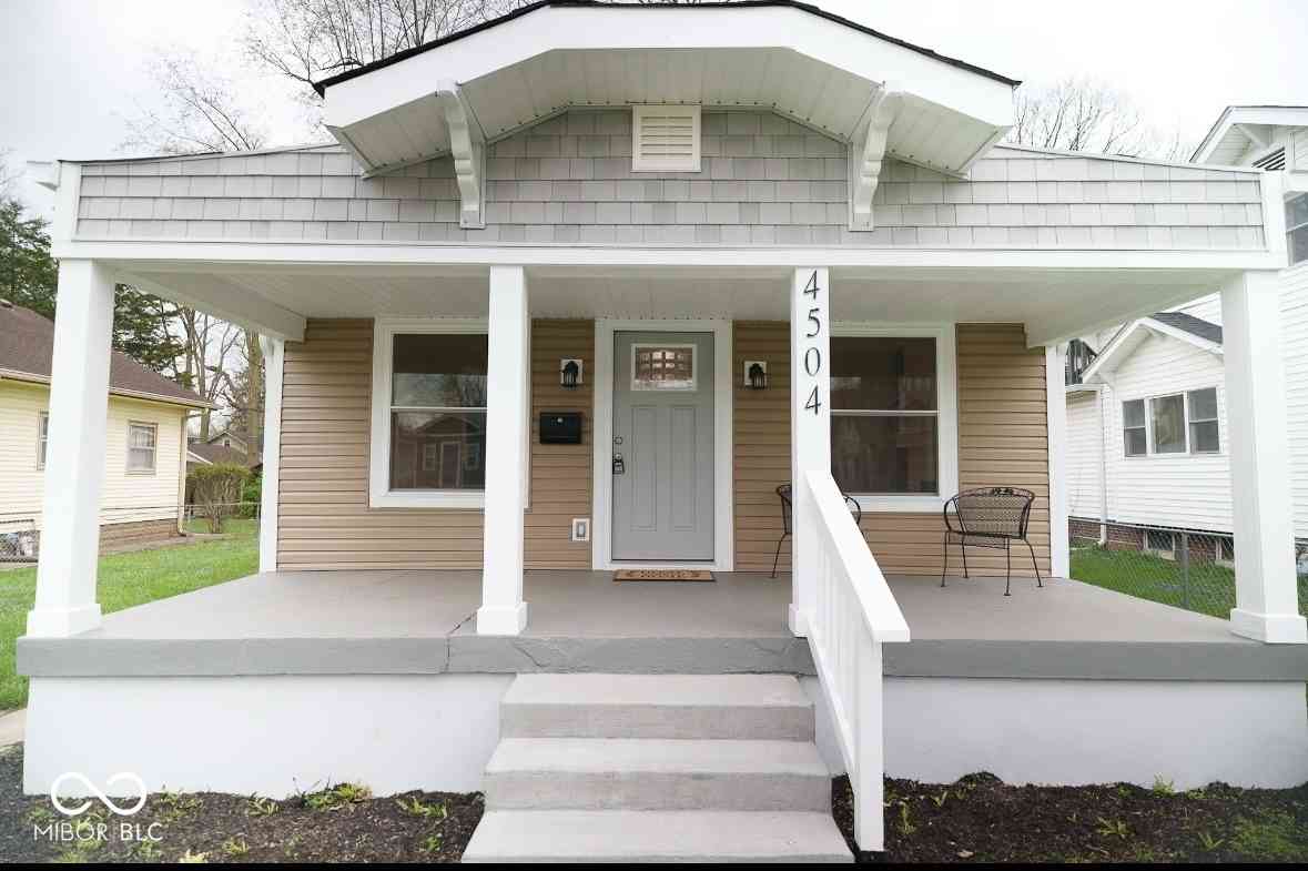 Homes For Sale - 4504 Winthrop Avenue<br/> Marion County, Indianapolis, IN 46205