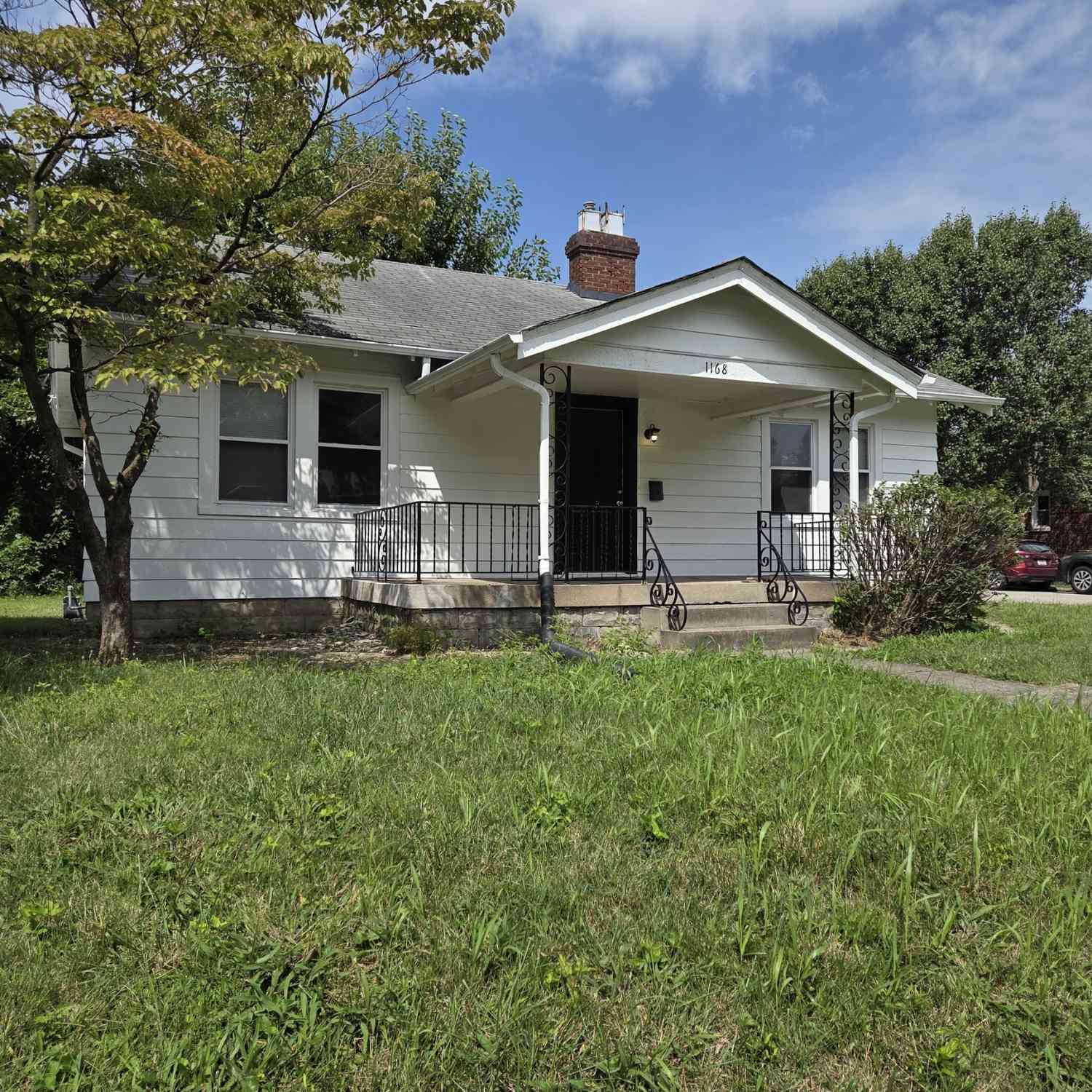 Homes For Sale - 1168 N Gladstone Avenue<br/> Marion County, Indianapolis, IN 46201