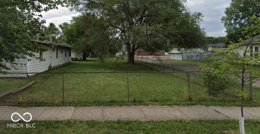 Vacant Land For Sale - 901 N Pershing Avenue<br/> Marion County, Indianapolis, IN 46222