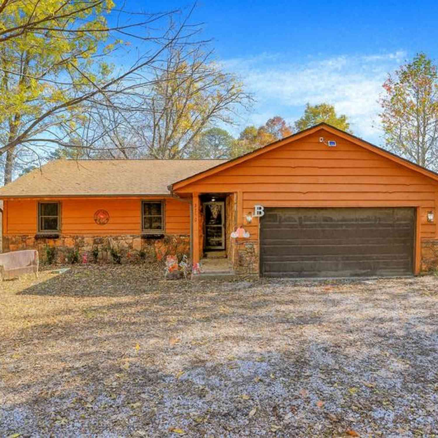 Homes For Sale - 3320 Pine Wood Drive<br/> Owen County, Spencer, IN 47460