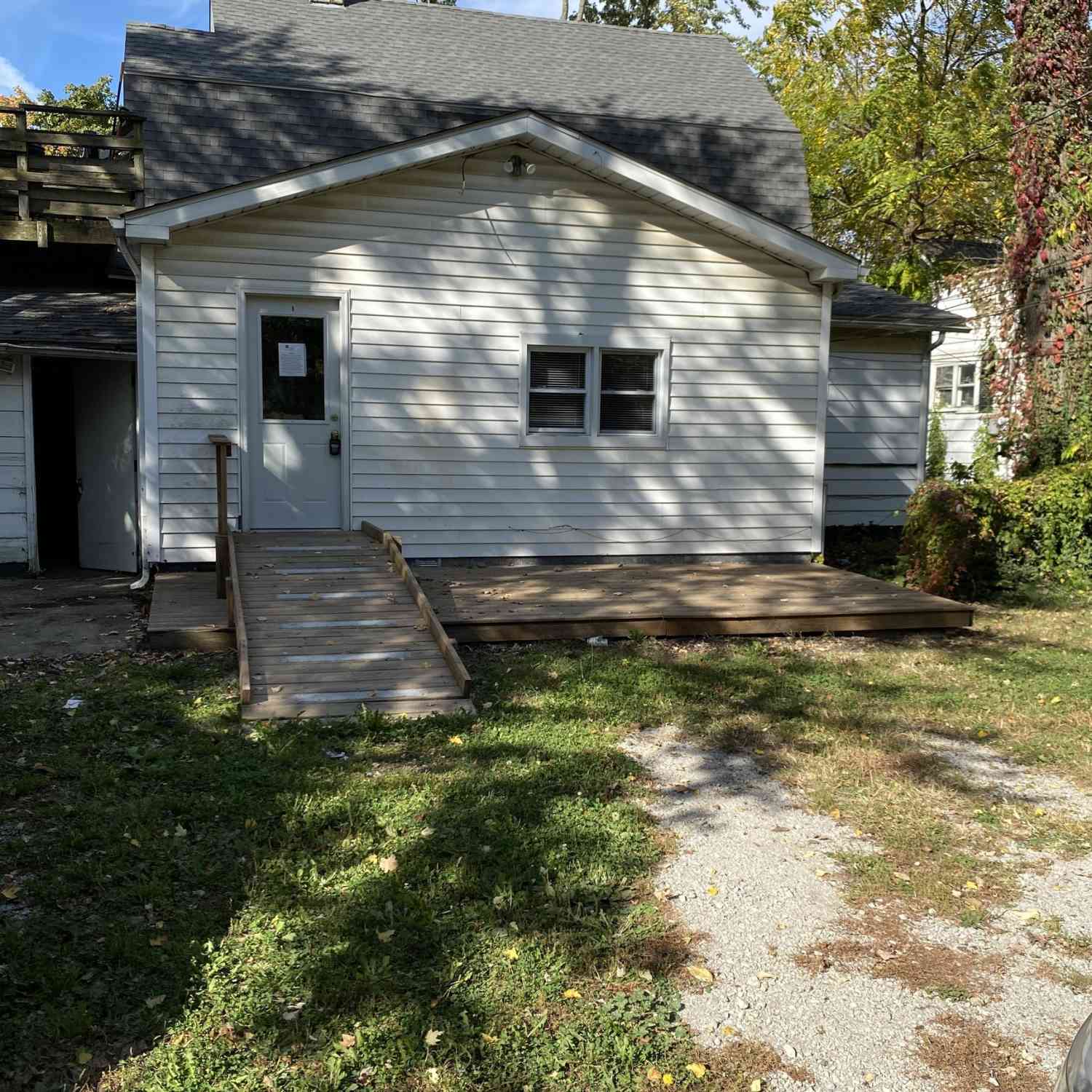 Condo For Rent - 210 Whitlock Avenue #B<br/> Crawfordsville, IN 47933