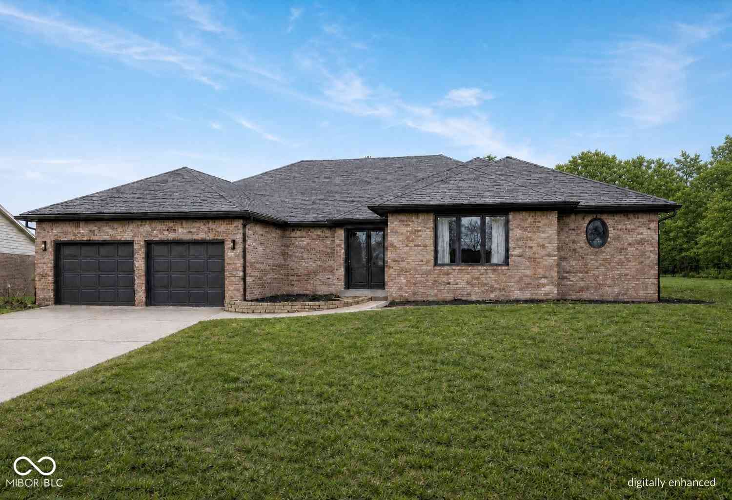 Homes For Sale - 4731 Silver Springs Drive<br/> Greenwood, IN 46142