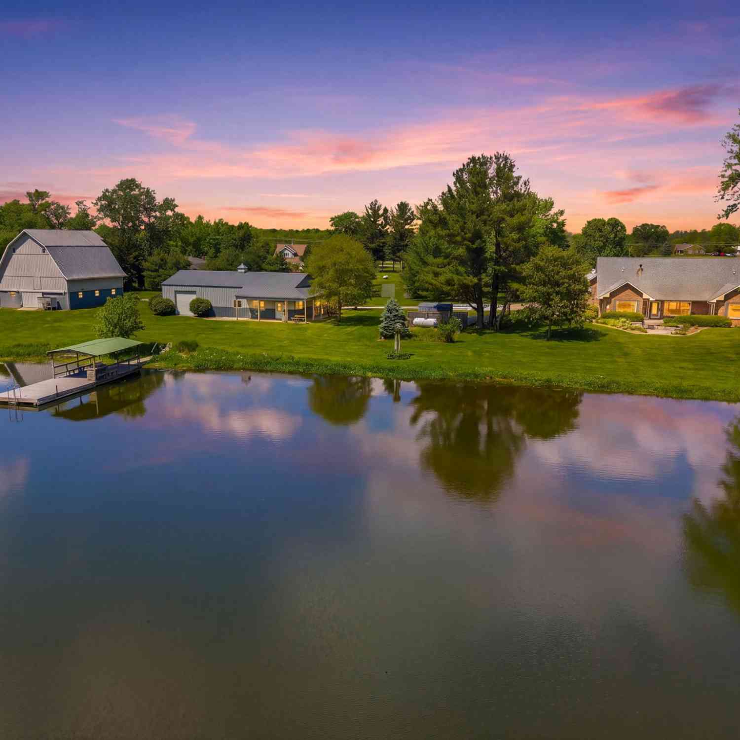 Homes For Sale - 5542 E County Road 50<br/> Fillmore, IN 46128