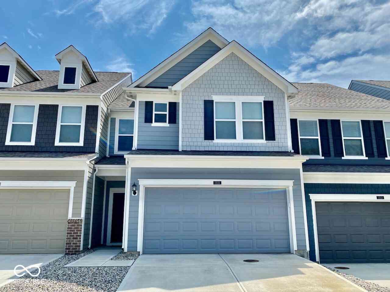 Townhouse For Sale - 13533 Dewpoint Lane<br/> Fishers, IN 46037