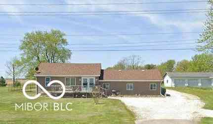 Condo For Sale - 15945 N State Road 9<br/> Madison County, Summitville, IN 46070