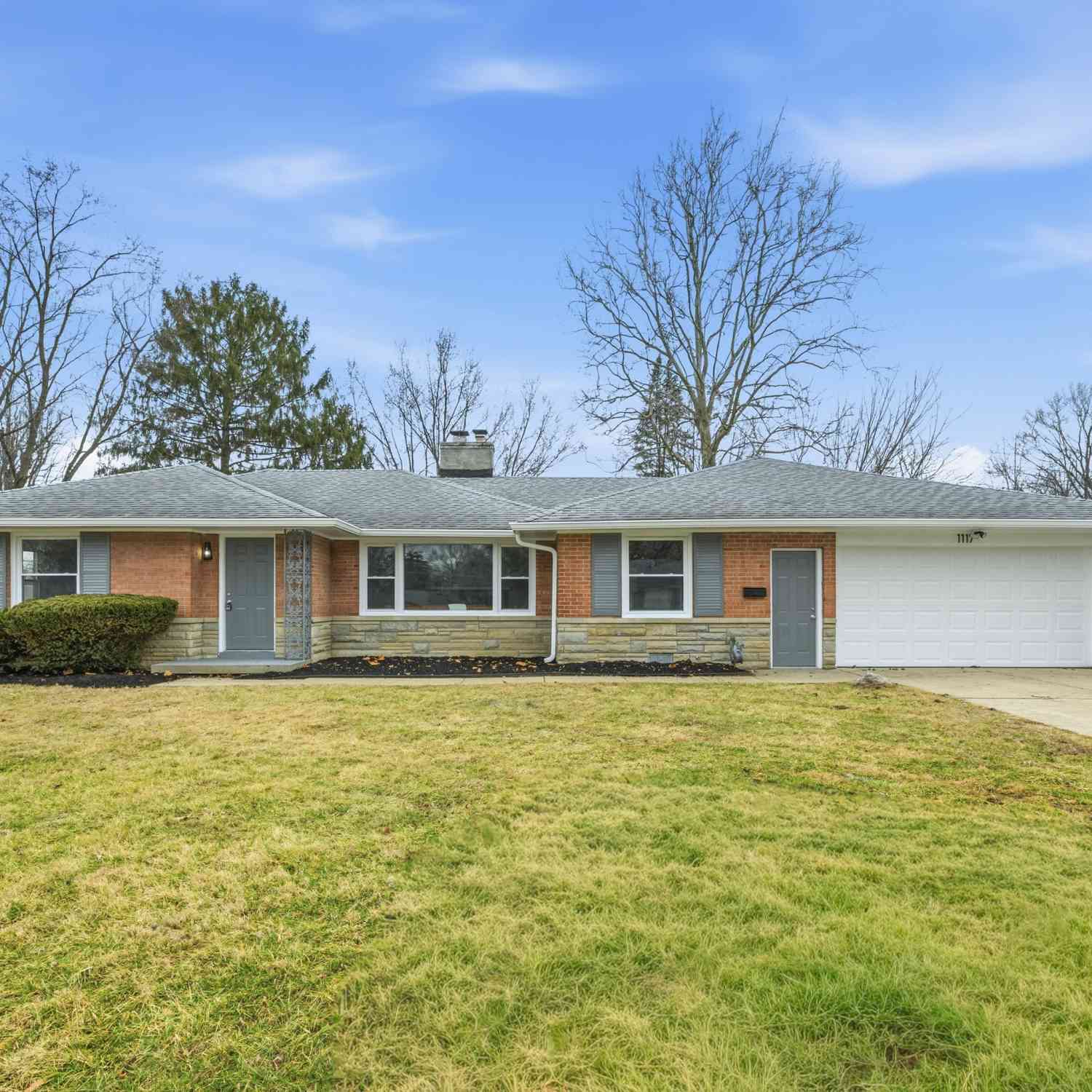 Homes For Sale - 1117 Balfour Road<br/> Madison County, Anderson, IN 46011