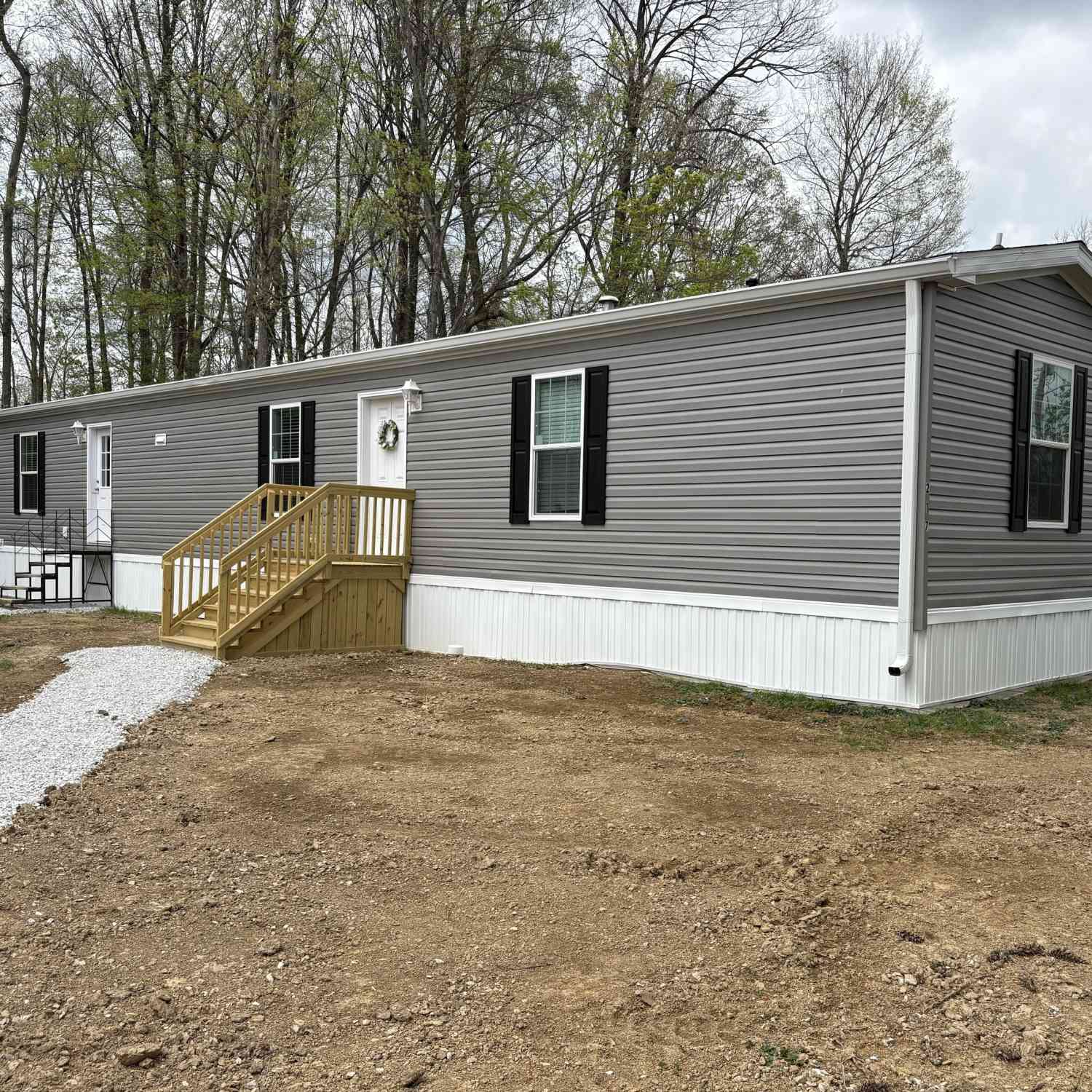 Mobile Home For Sale - 217 Lazy River Road<br/> Putnam County, Cloverdale, IN 46120