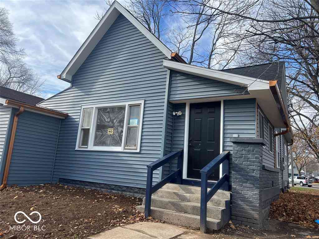 Homes For Sale - 2205 Hendricks Street<br/> Madison County, Anderson, IN 46016