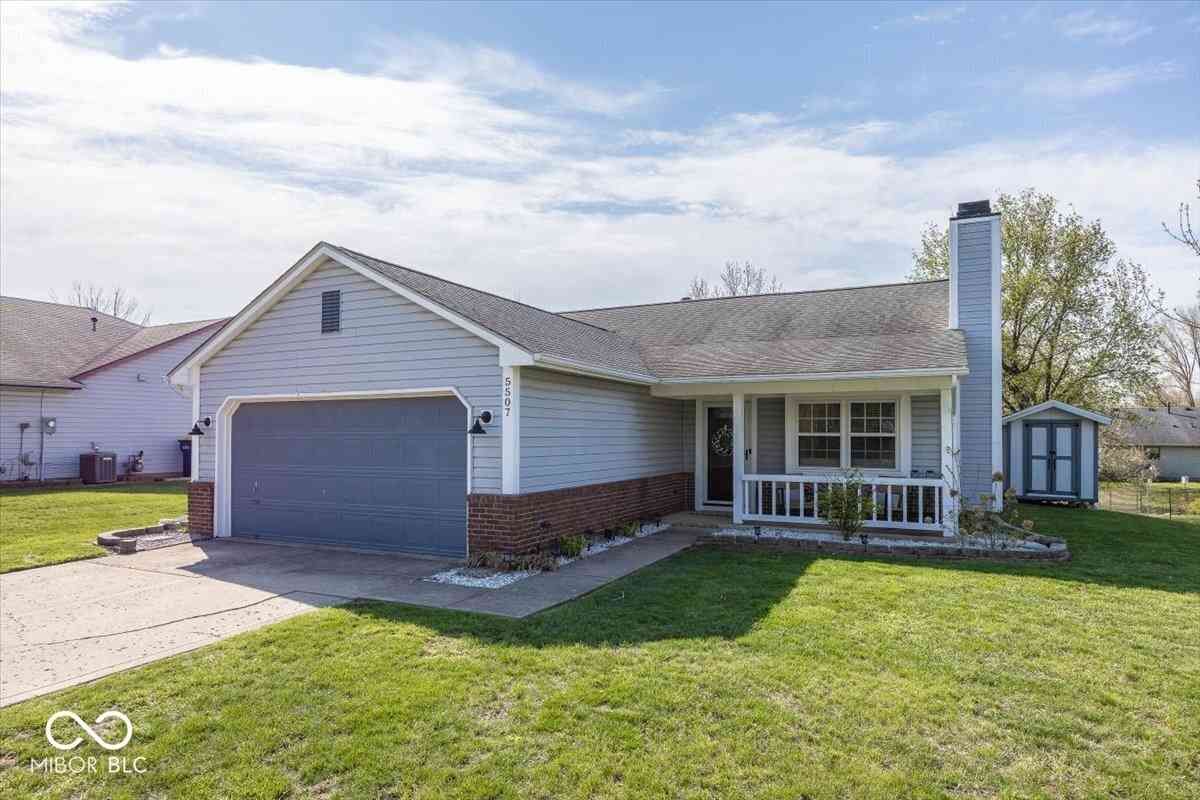 Homes For Sale - 5507 Pine Knoll Boulevard<br/> Noblesville, IN 46062