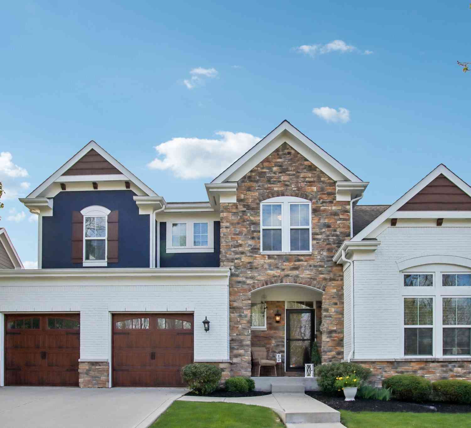 Homes For Sale - 13499 Dorster Street<br/> Fishers, IN 46037
