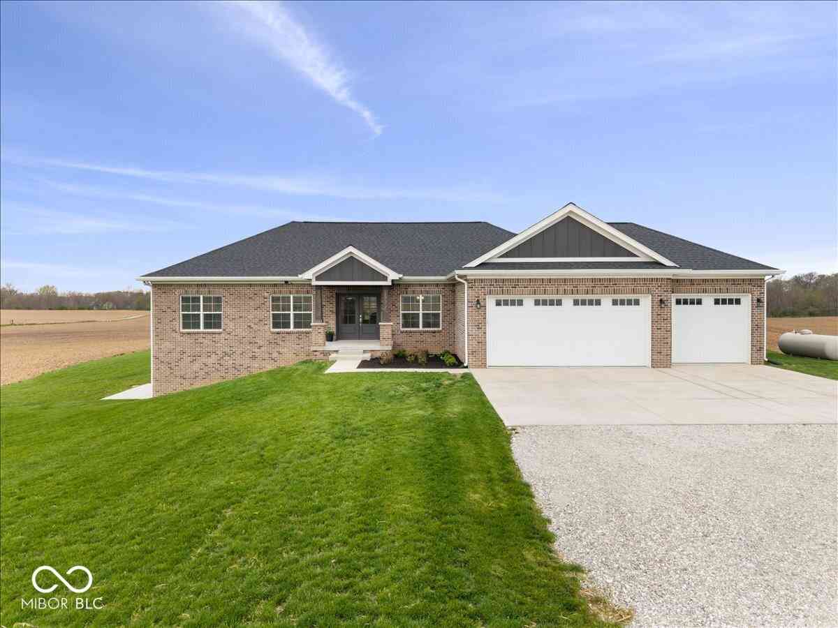 Homes For Sale - 3820 N Sr 75<br/> Thorntown, IN 46071
