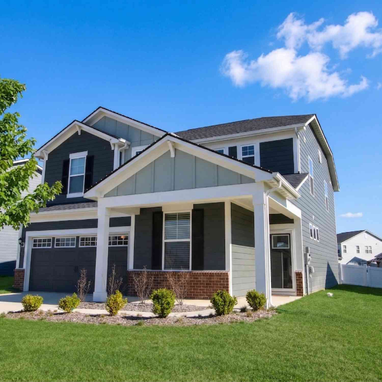 Homes For Sale - 6761 Jacone Drive<br/> Brownsburg, IN 46112