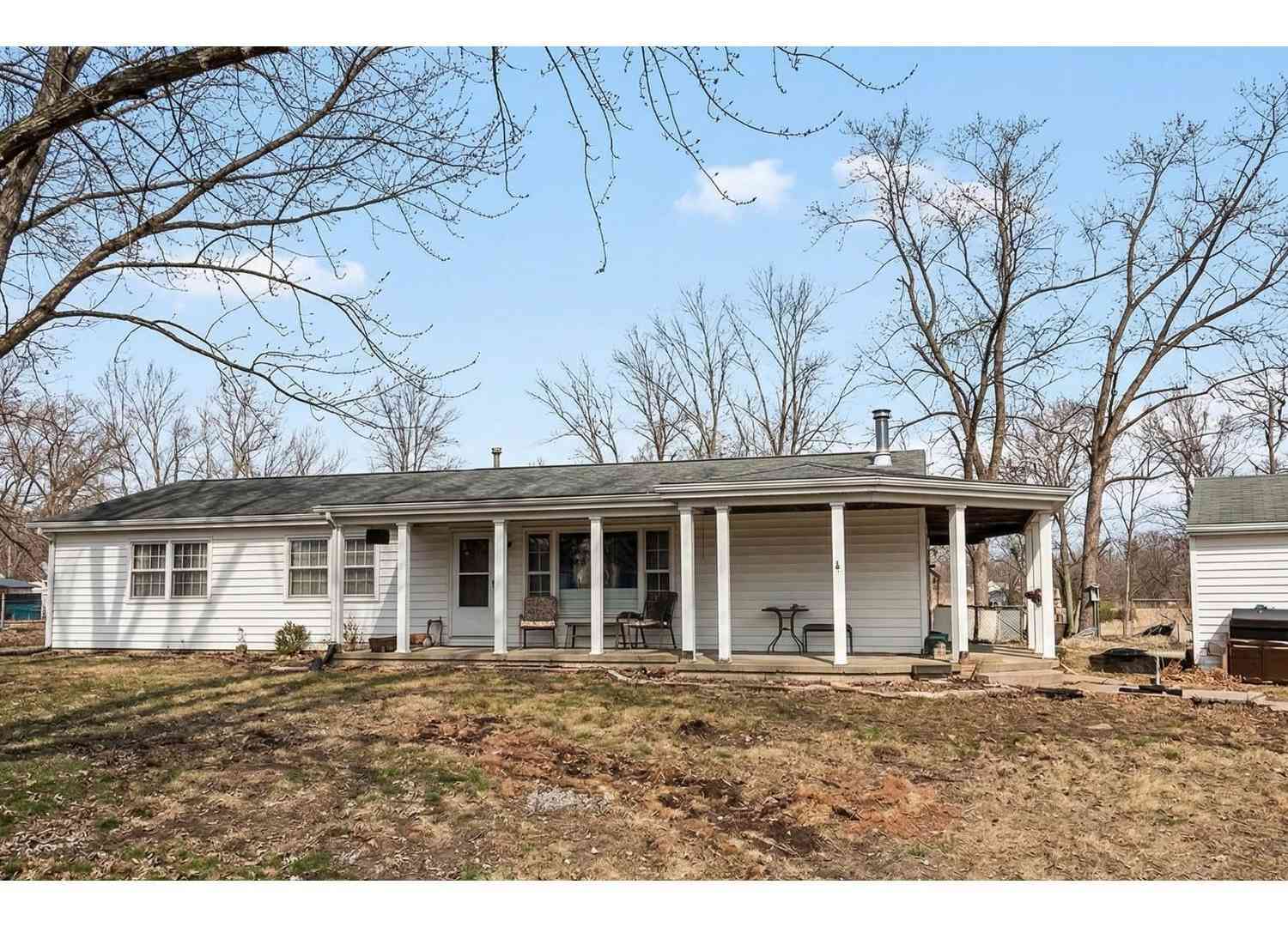 Homes For Sale - 9861 N 490<br/> Demotte, IN 46310