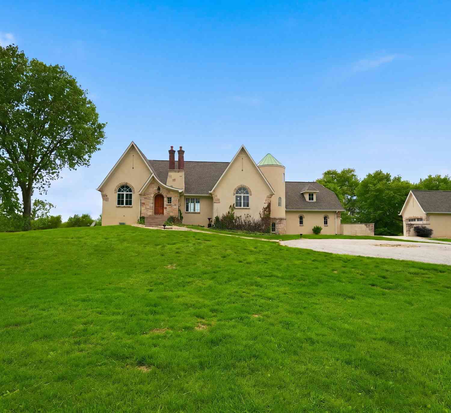 Homes For Sale - 1646 E 600<br/> Whiteland, IN 46184