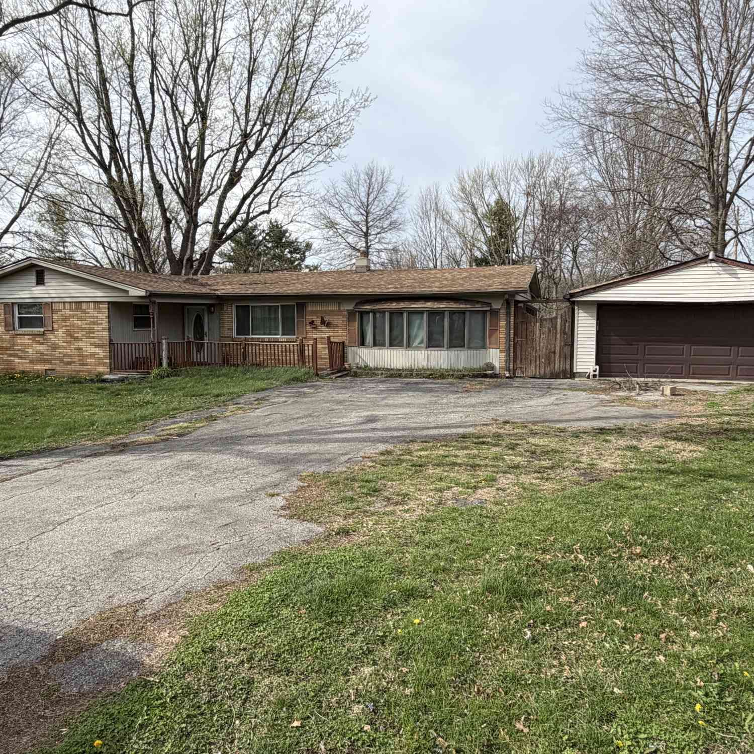 Homes For Sale - 3190 Chapel Road<br/> Madison County, Anderson, IN 46012