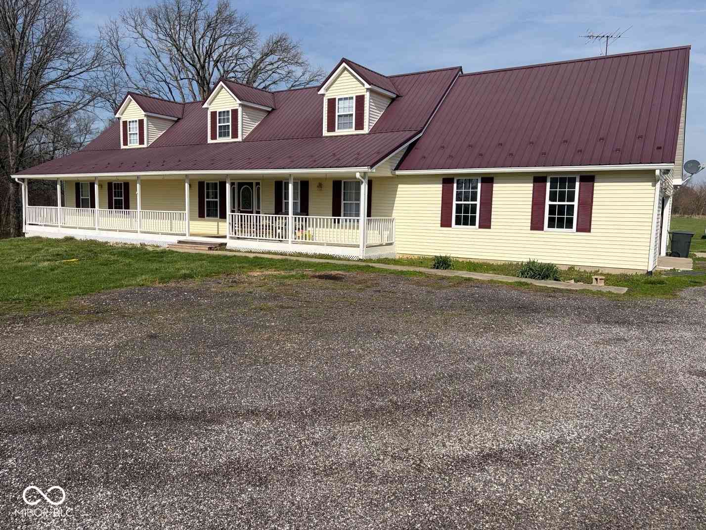 Homes For Sale - 12680 E State Road 7<br/> Elizabethtown, IN 47232
