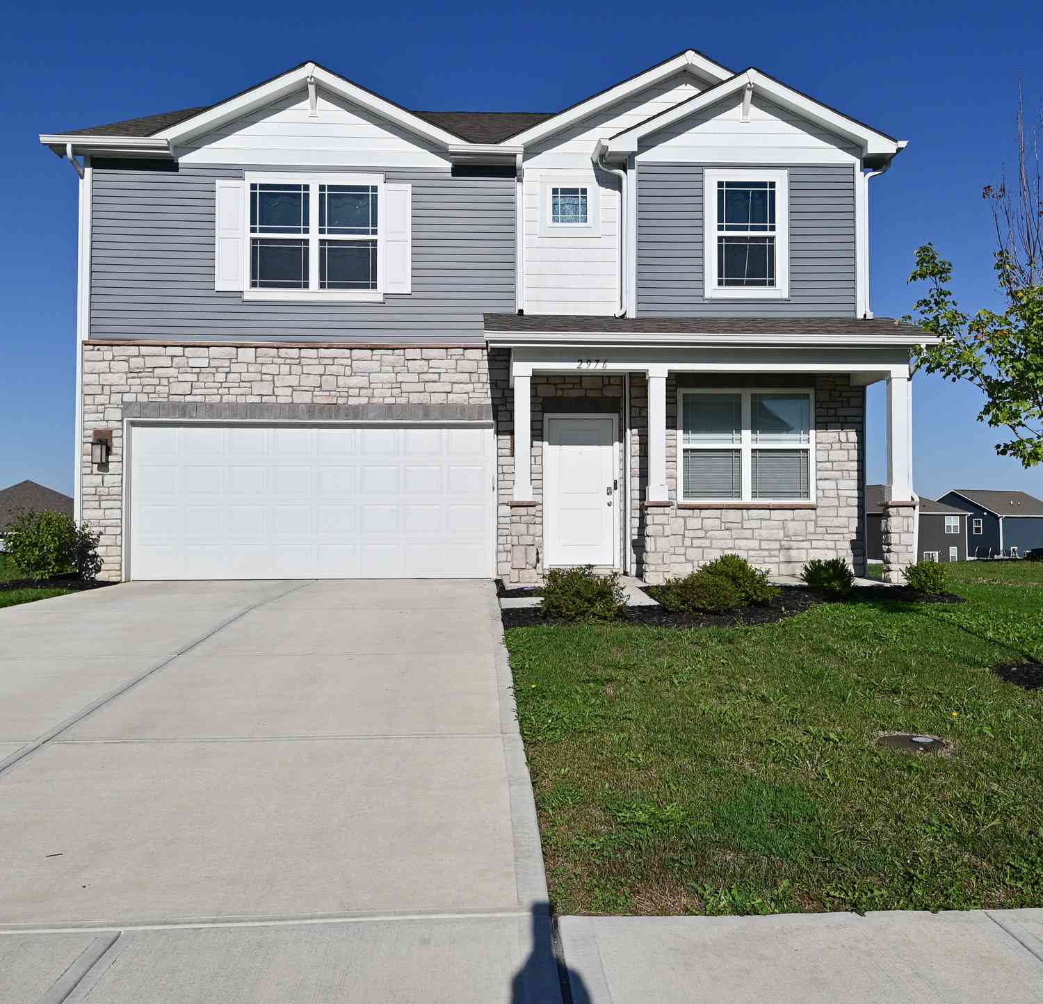 Homes For Sale - 2976 W Tapestry Drive<br/> Monrovia, IN 46157