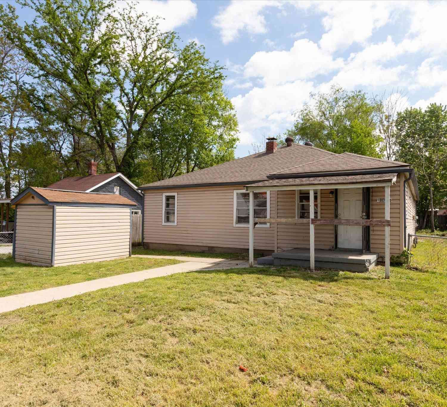 Homes For Sale - 3049 S Holt Road<br/> Indianapolis, IN 46221