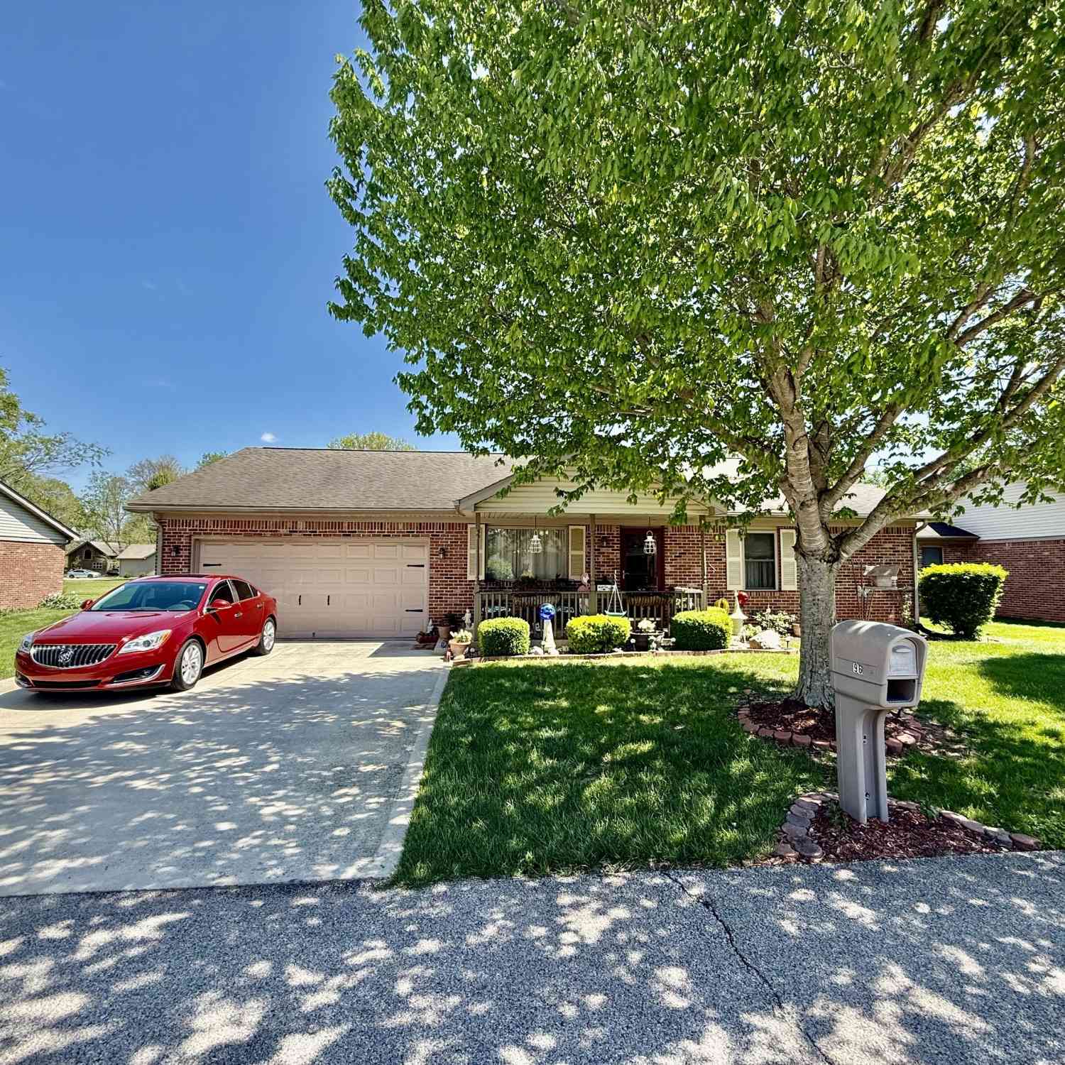 Condo For Sale - 96 N Deer Cliff Drive<br/> Crawfordsville, IN 47933