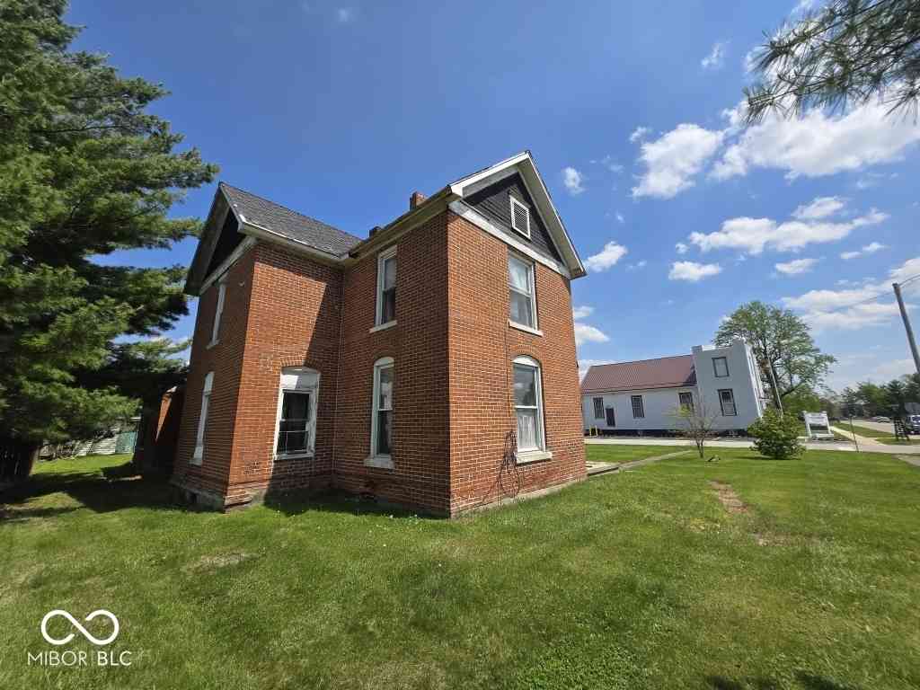Homes For Sale - 121 E North A Street<br/> Grant County, Gas City, IN 46933