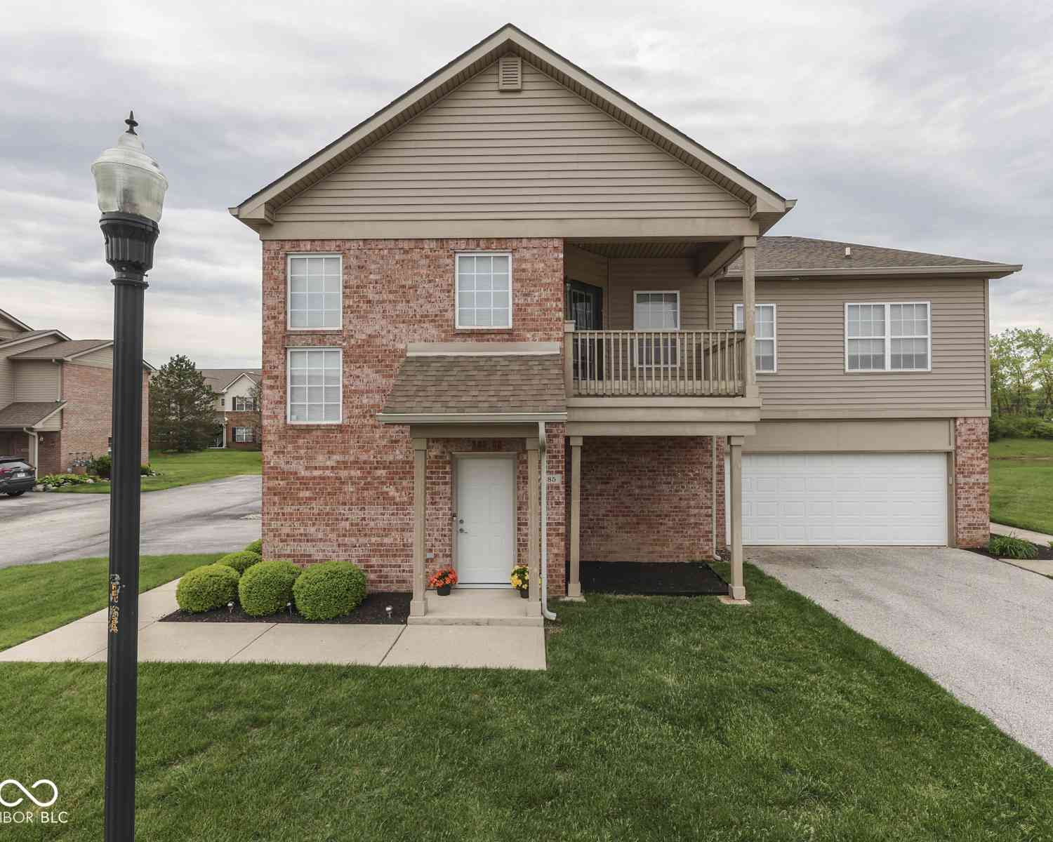 Condo For Sale - 4285 Washington Boulevard<br/> Plainfield, IN 46168