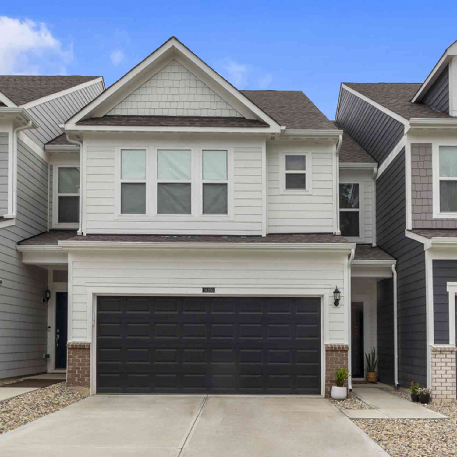 Townhouse For Sale - 14350 Ludwell Court<br/> Fishers, IN 46037