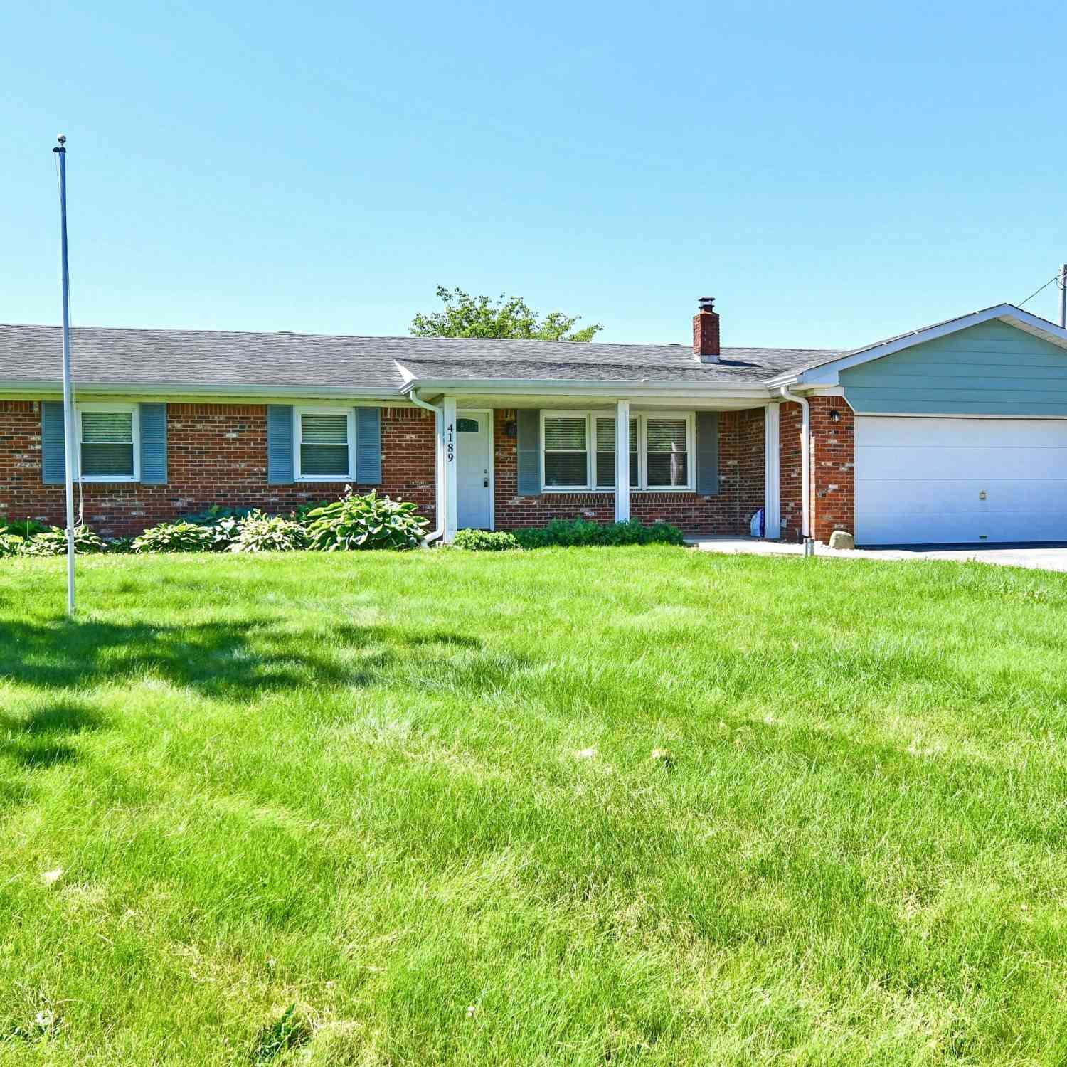 Homes For Sale - 4189 E County Road 100<br/> Avon, IN 46123