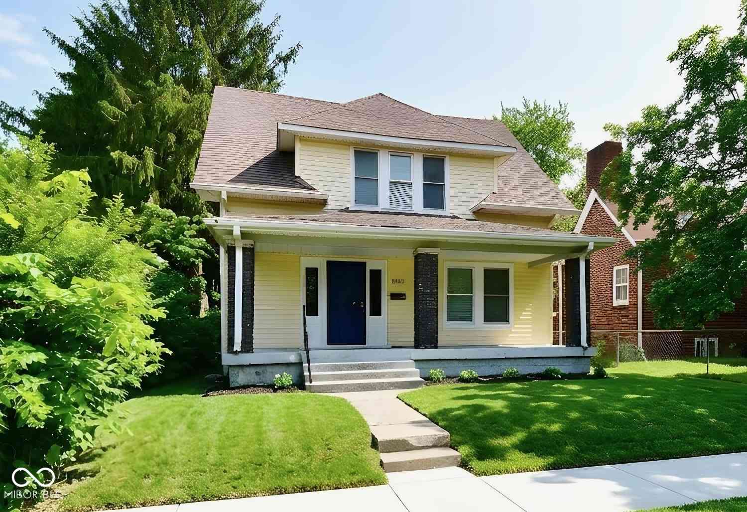 Homes For Sale - 3021 N Arsenal Avenue<br/> Marion County, Indianapolis, IN 46218