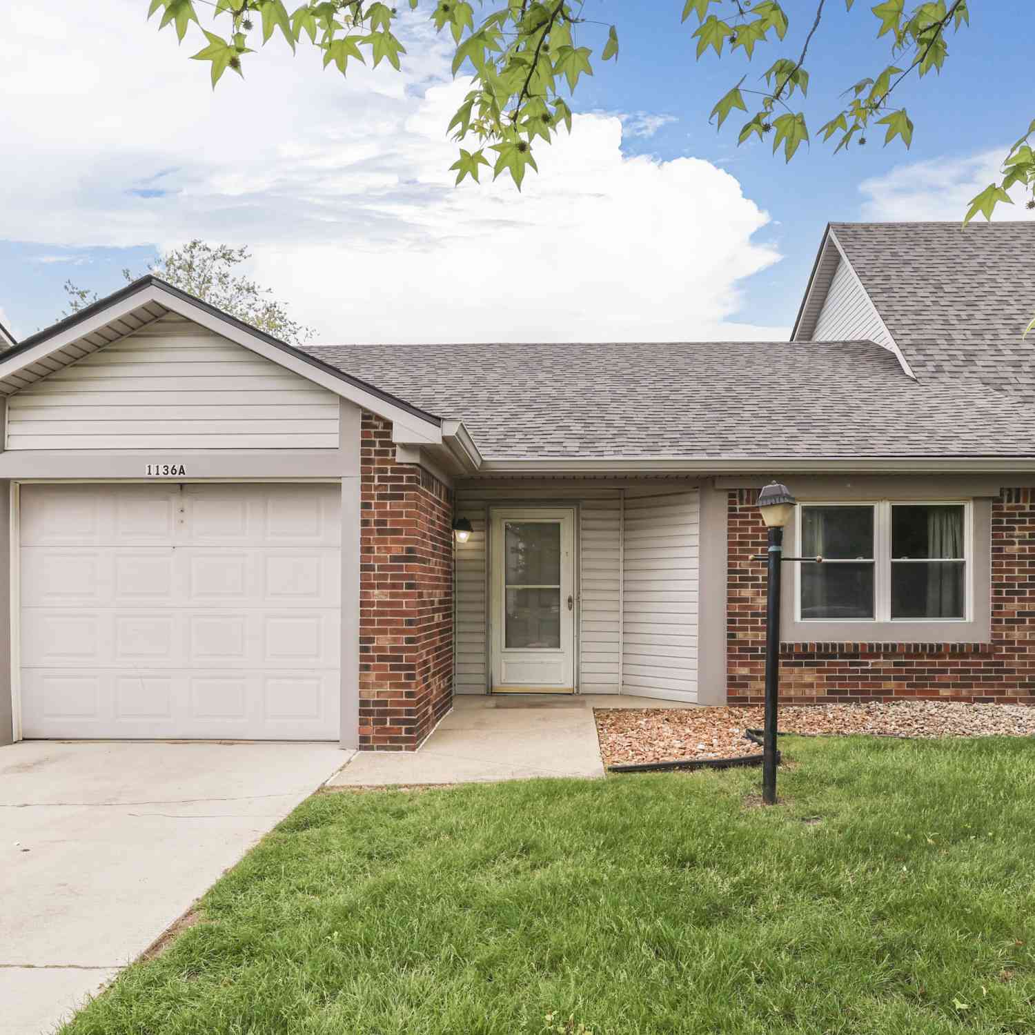 Condo For Sale - 1136 Paradise Way #UNIT A<br/> Johnson County, Greenwood, IN 46143