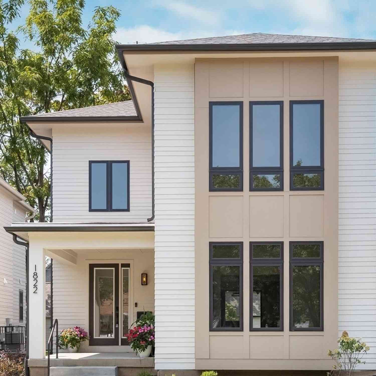 Homes For Sale - 1822 Central Avenue<br/> Indianapolis, IN 46202