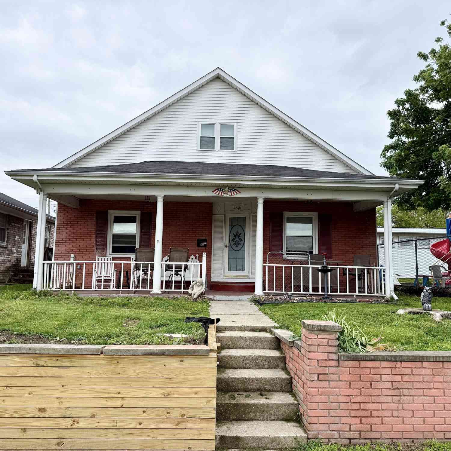 Homes For Sale - 2821 Morton Street<br/> Madison County, Anderson, IN 46016