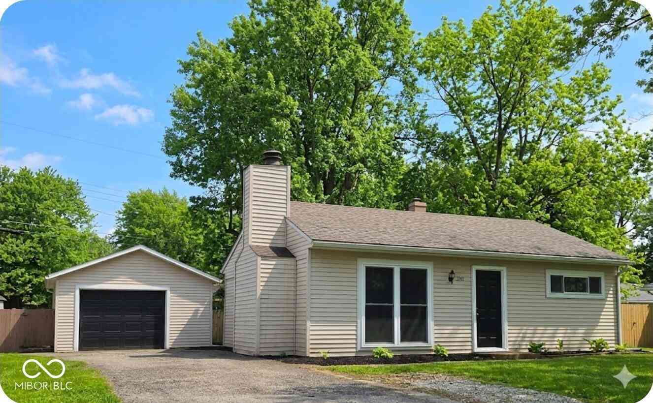 Homes For Sale - 230 Wickersham Drive<br/> Howard County, Kokomo, IN 46901