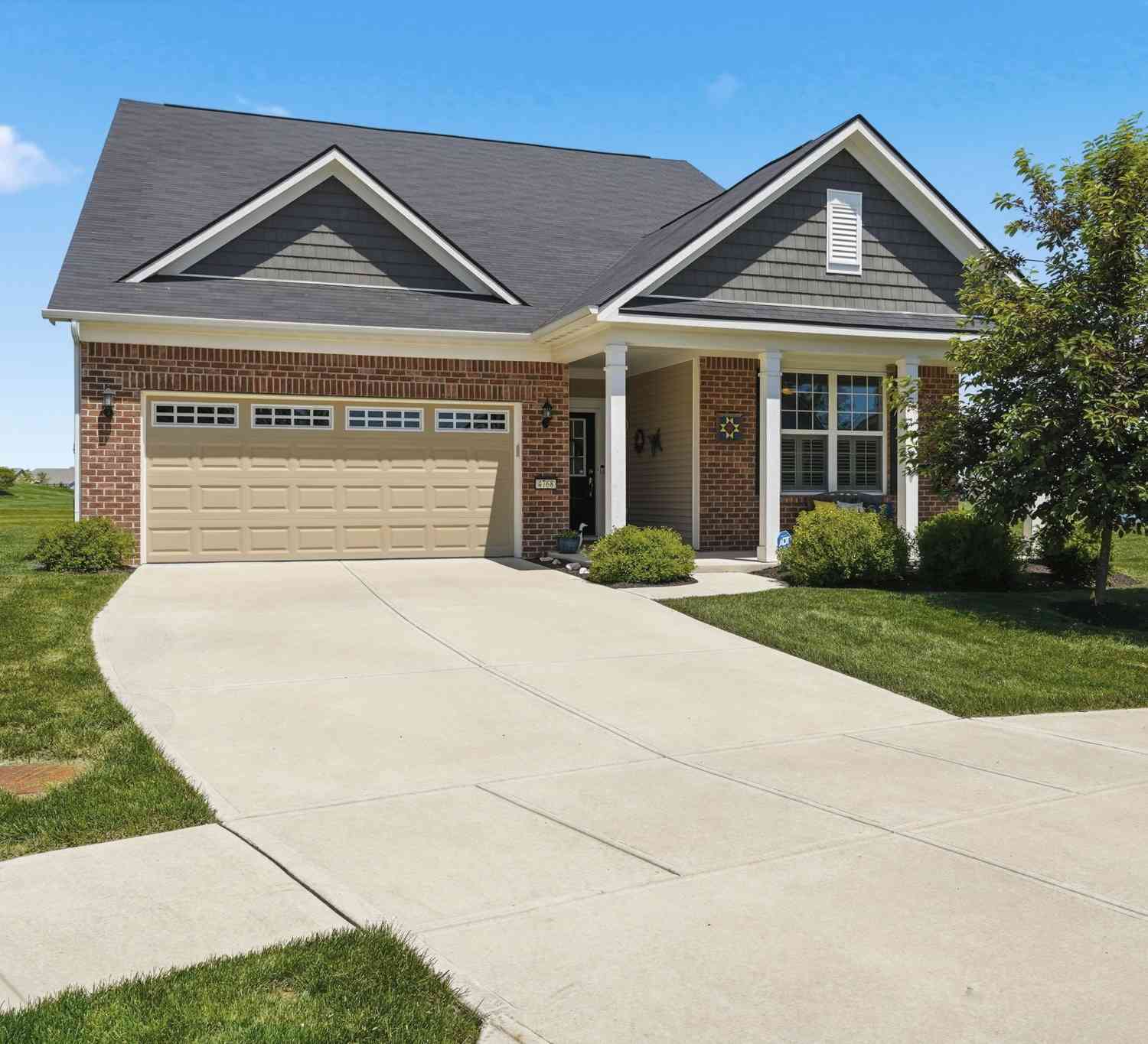 Homes For Sale - 4768 Petunia Drive<br/> Plainfield, IN 46168