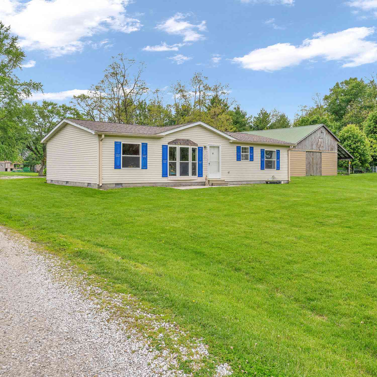 Mobile Home For Sale - 120 Hendricks Street<br/> Fillmore, IN 46128