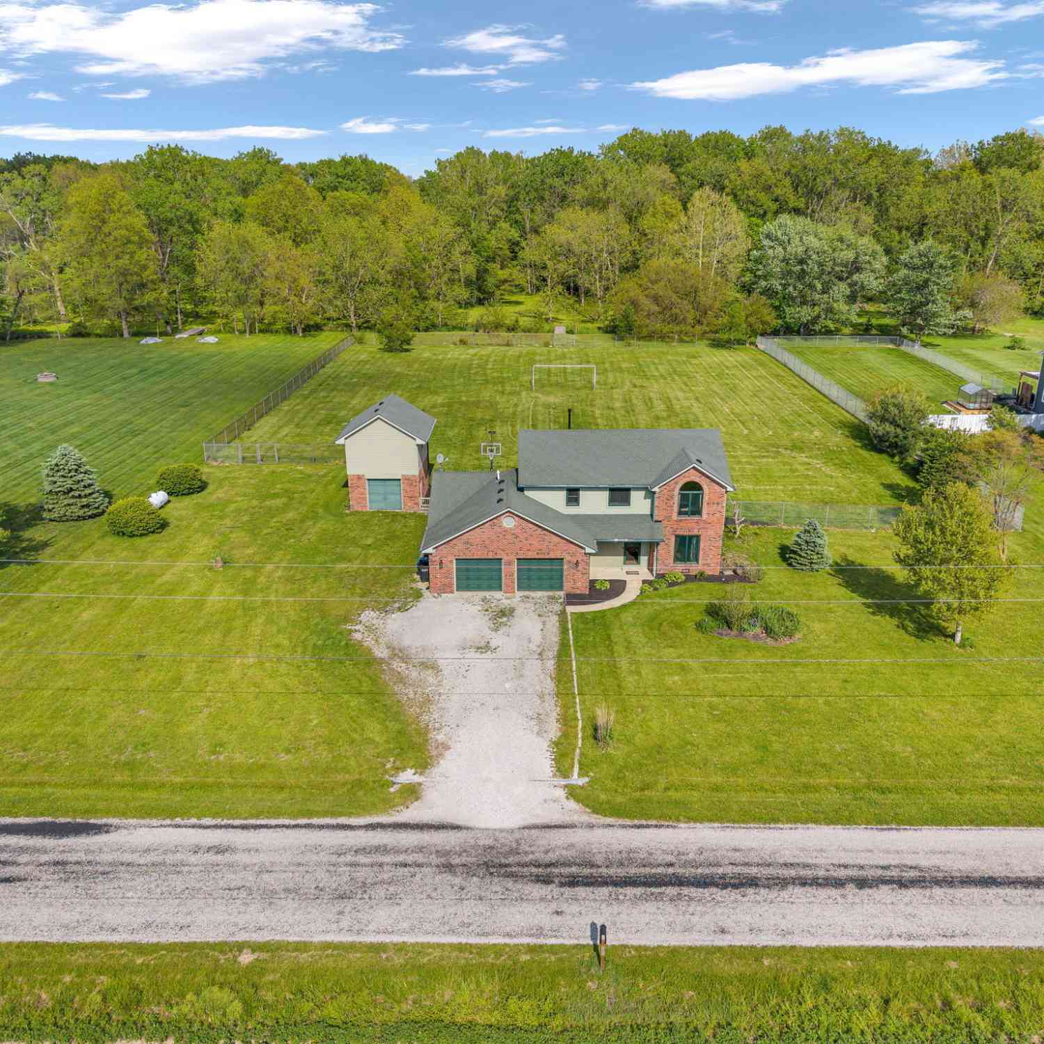 Homes For Sale - 5593 S County Road 400<br/> Coatesville, IN 46121