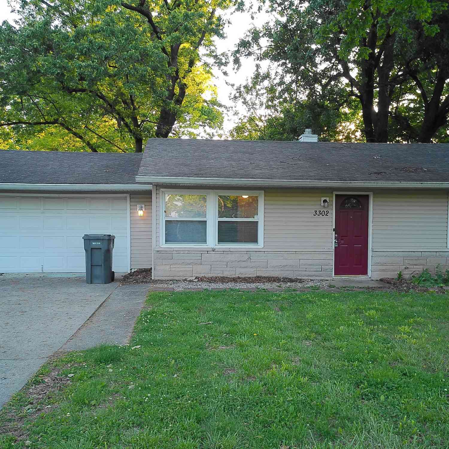 Homes For Sale - 3302 N Ashland Avenue<br/> Marion County, Indianapolis, IN 46226