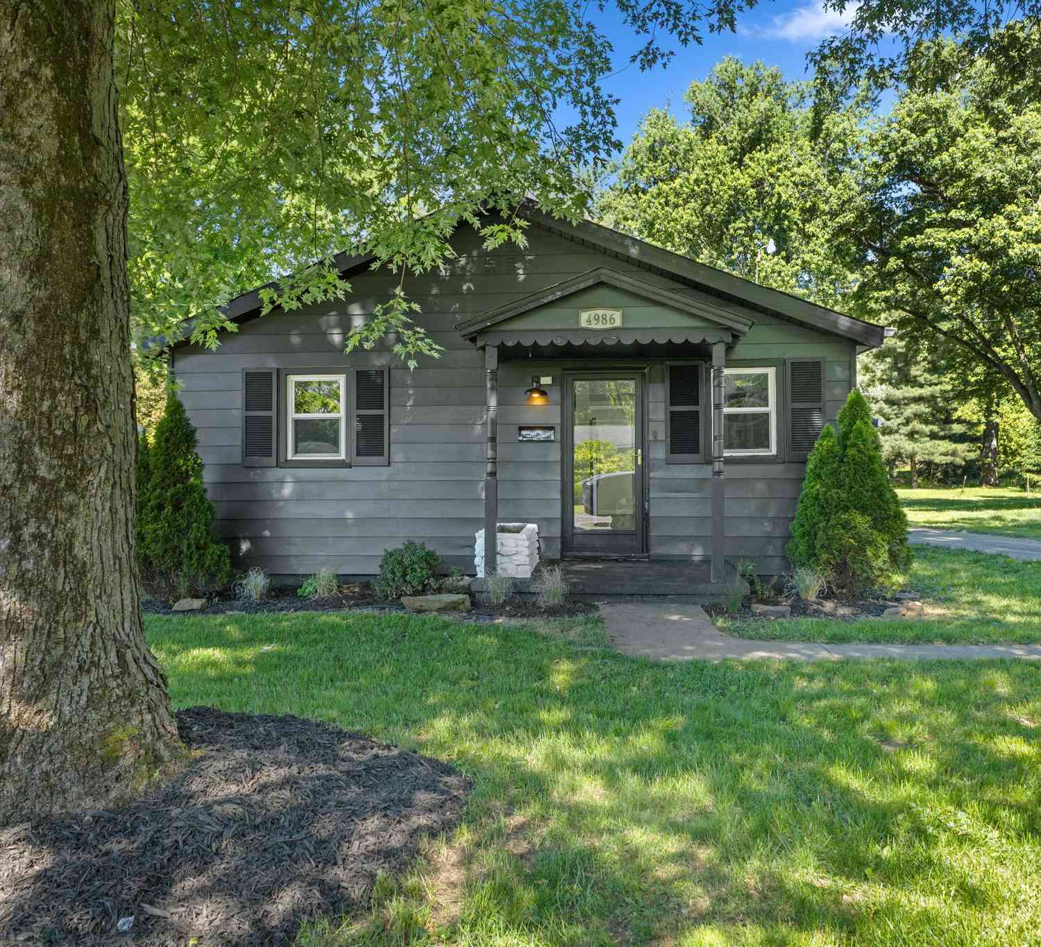 Homes For Sale - 4986 Adkins Street<br/> Columbus, IN 47201
